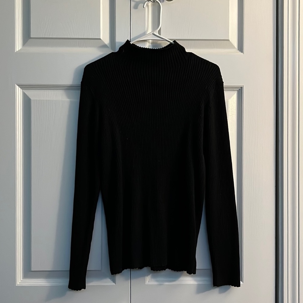 Black Turtleneck XL